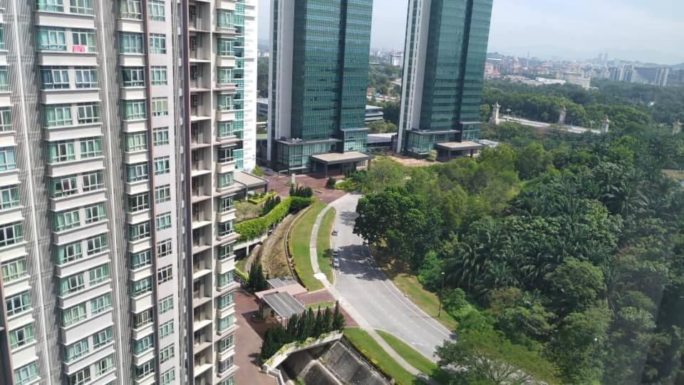 Cozy Studio Unit,Cyberjaya,Wifi, Netflix,Free Parking Extérieur photo