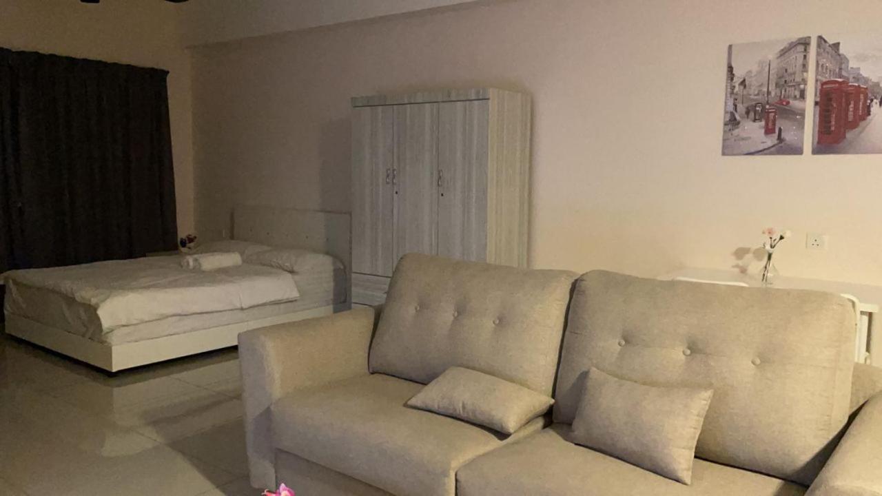 Cozy Studio Unit,Cyberjaya,Wifi, Netflix,Free Parking Extérieur photo