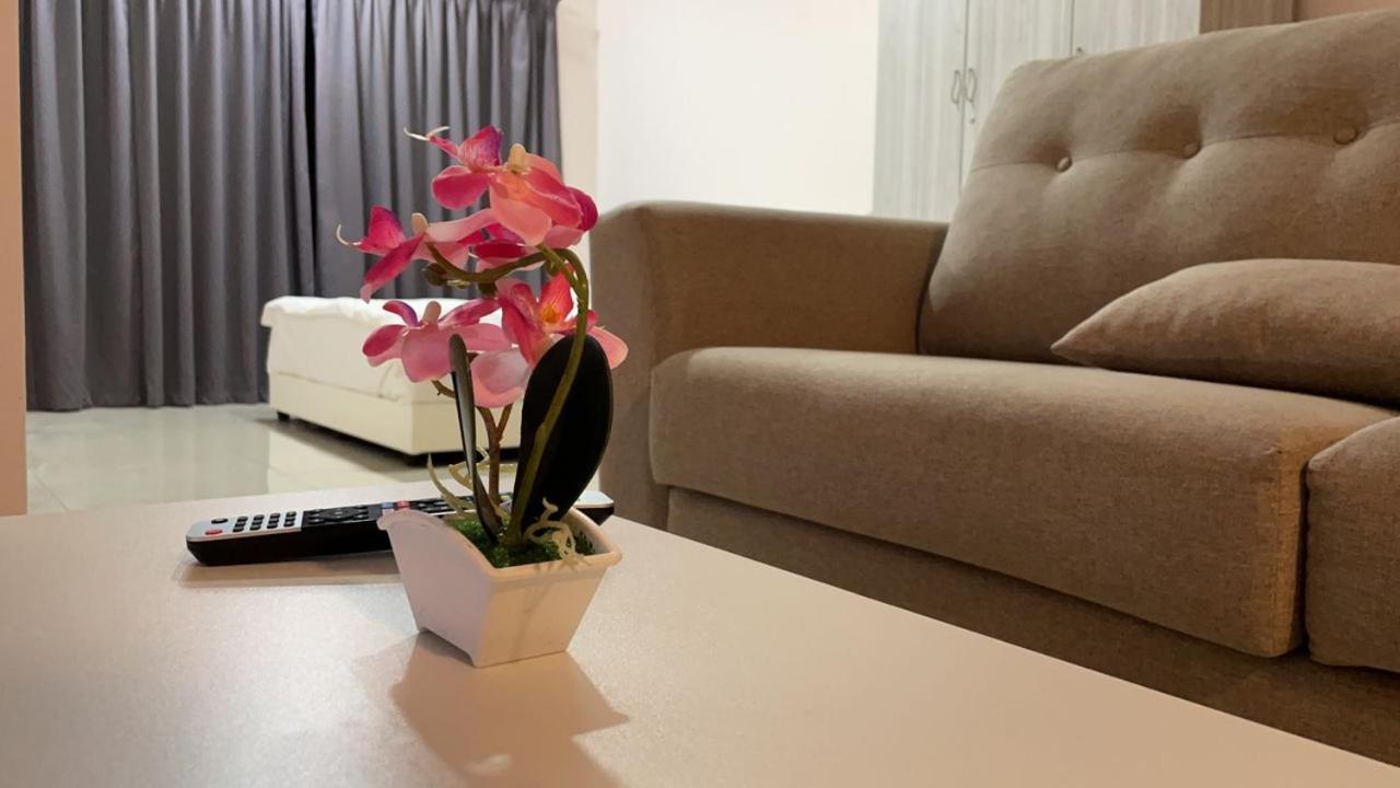 Cozy Studio Unit,Cyberjaya,Wifi, Netflix,Free Parking Extérieur photo