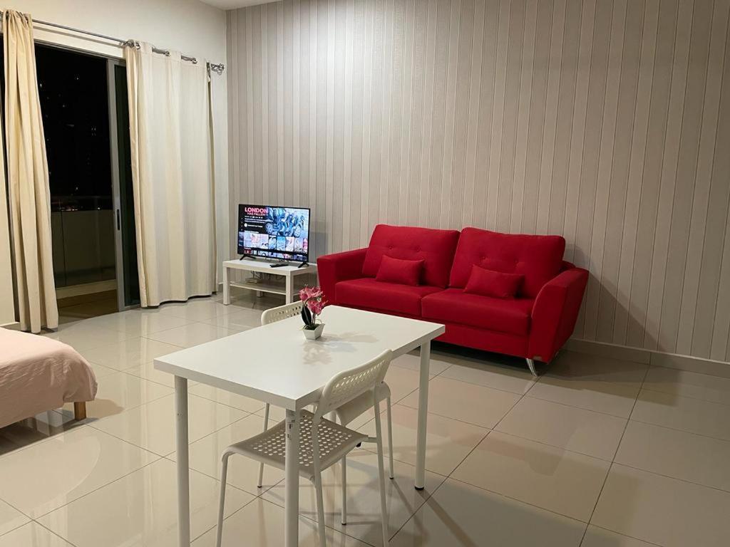 Cozy Studio Unit,Cyberjaya,Wifi, Netflix,Free Parking Extérieur photo