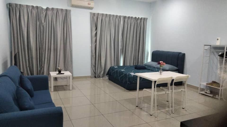 Cozy Studio Unit,Cyberjaya,Wifi, Netflix,Free Parking Extérieur photo